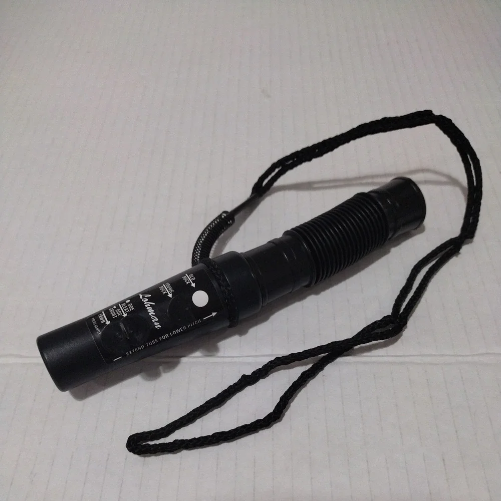 Vintage Lohman Deer Call Bleat Grunt Buck Doe Fawn Hunting Handheld Plastic